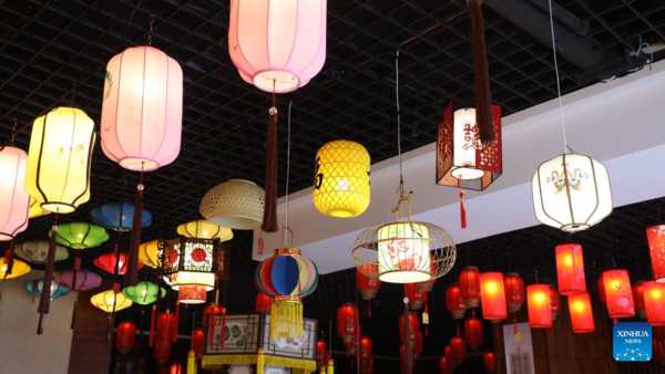 Lantern Industry Illuminates Path to Prosperity for Villagers