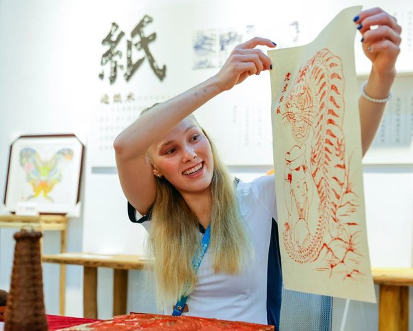 Master of Crafts | Yearender: Intangible Cultural Heritages — Charm of Chinese Culture in the New Era