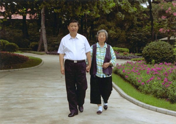 Xi Focus-Profile: Xi Jinping, Man of Culture