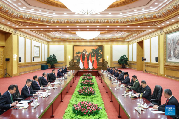 Xi Holds Talks with Indonesia's President-Elect