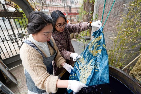 Batik Craftswoman in N China's Hebei