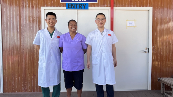 GLOBALink | Local Physiotherapist Dedicated to Promoting Chinese Acupuncture Therapy in Solomon Islands