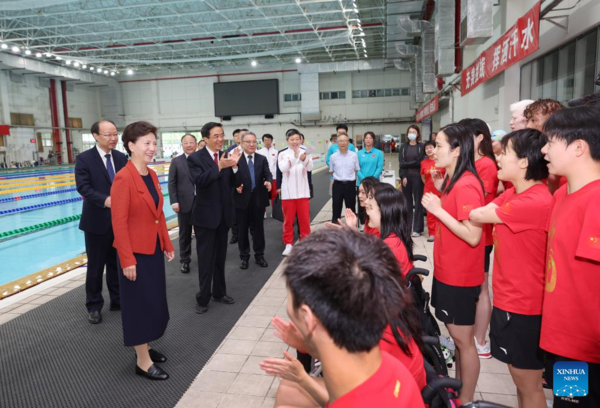 Chinese State Councilor Encourages Athletes to Strive for Glory at Paris Paralympics