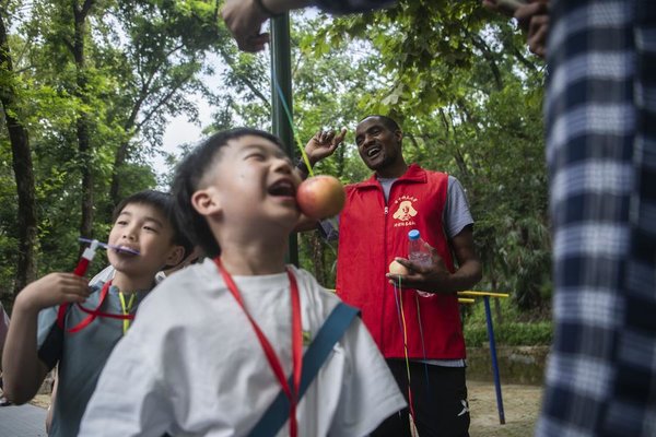 'Laowai' in China |Tanzanian Student's Devotion to Voluntary Services in Wuhan