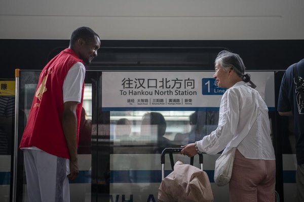 'Laowai' in China |Tanzanian Student's Devotion to Voluntary Services in Wuhan