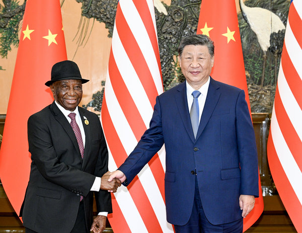 (FOCAC) Chinese, Liberian Presidents Elevate Bilateral Ties