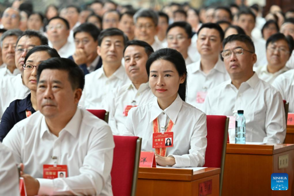 China Awards Model Teachers, Education Institutions as Teachers' Day Nears