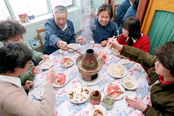 Changing Chinese Dining Culture over Past Decades