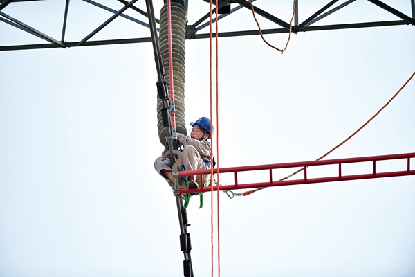 Women Proving They Can Handle Power Engineers with State Grid in Tianjin Are Defying Traditional Roles