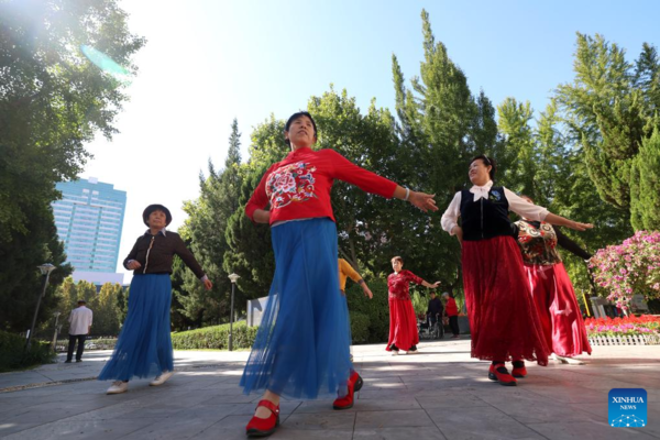 Celebrations Held Across China to Mark Seniors' Day