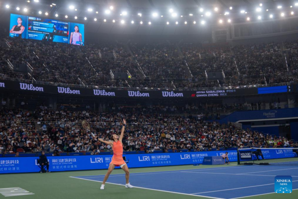 Sabalenka Defeats Zheng Qinwen to Win Wuhan Open