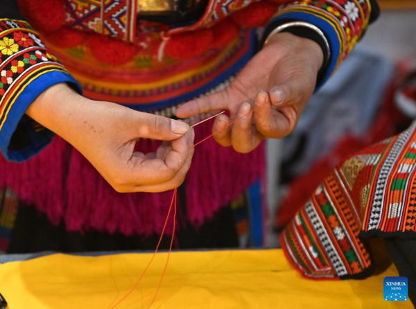 Inheritor of Tianlin Yao Ethnic Embroidery Skill