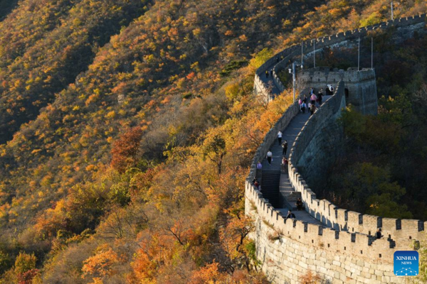 American Man Builds Dreams at Foot of Great Wall