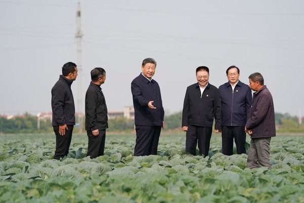 Xi Inspects Central China's Hubei Province