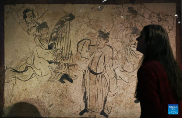 Exhibition of China's Tang Dynasty Held in France