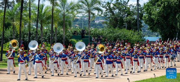 Xi Attends Welcome Ceremony Held by Brazilian President