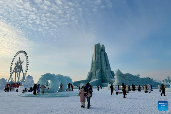 World's Largest Ice-and-Snow Theme Park Opens on Winter Solstice in China's 'City of Ice'