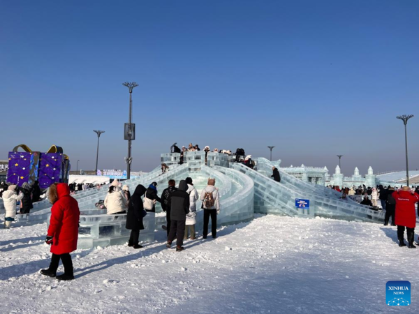 World's Largest Ice-and-Snow Theme Park Opens on Winter Solstice in China's 'City of Ice'