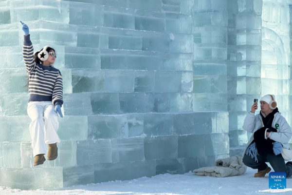 World's Largest Ice-and-Snow Theme Park Opens on Winter Solstice in China's 'City of Ice'