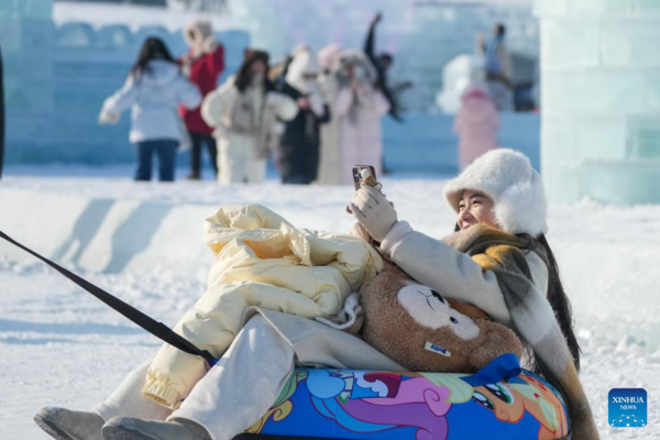 World's Largest Ice-and-Snow Theme Park Opens on Winter Solstice in China's 'City of Ice'