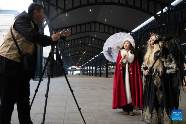 Train Themed on Ice and Snow Tourism Starts Operation in China's Heilongjiang