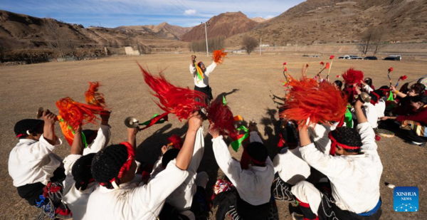 Inheritor of Traditional Reba Dance in Xizang