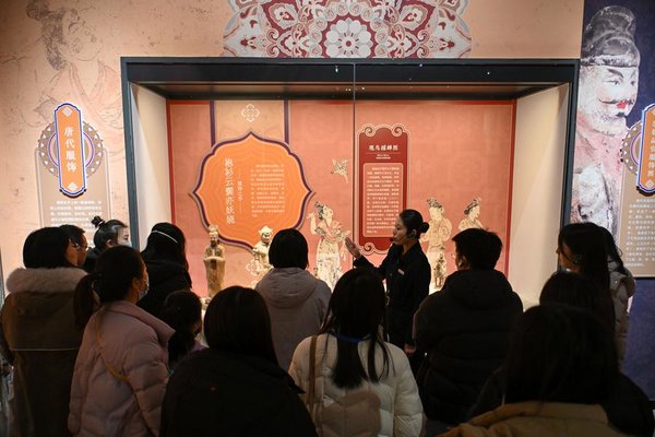 Tang Dynasty Cultural Relics Exhibition Opens at National Marine Museum in Tianjin