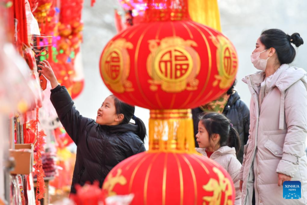 Various Activities Held Across China to Welcome Upcoming Spring Festival