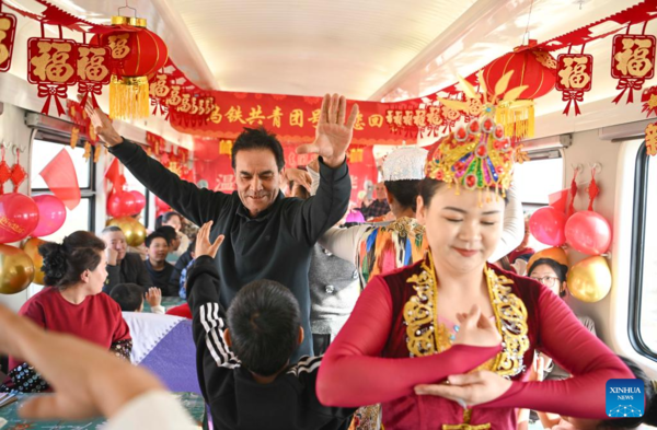 Ethnic Tajik Train Conductor's Journey amid China's Spring Festival Travel Season