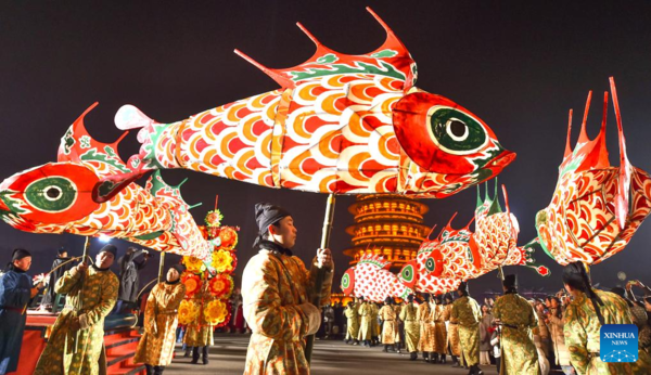 People Enjoy Various Activities Across China During Spring Festival