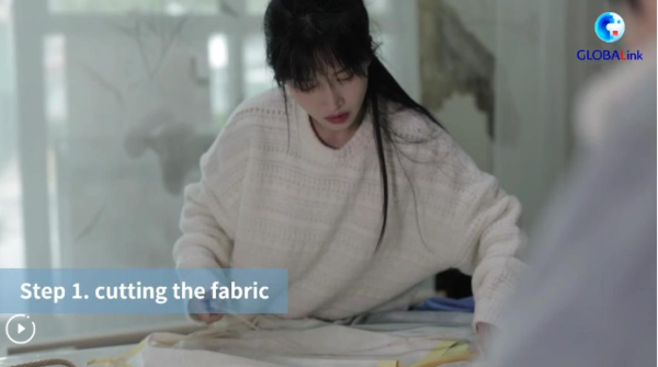 The Secret Behind Li Ziqi's Chinese New Year Dress