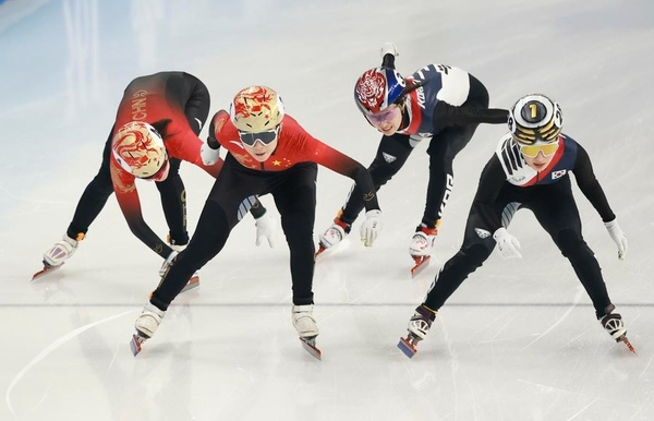 China Wins Short Track Speed Skating Women's 3,000m Relay at Asian Winter Games