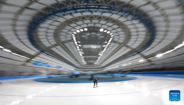 China's Yang Binyu Wins Speed Skating Women's 3000m at Harbin Asian Winter Games