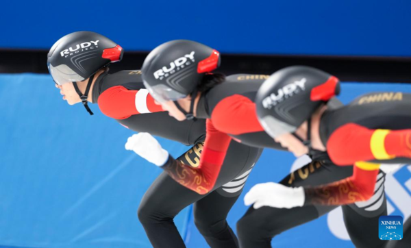 China Wins Speed Skating Women's Team Pursuit Gold at Asian Winter Games