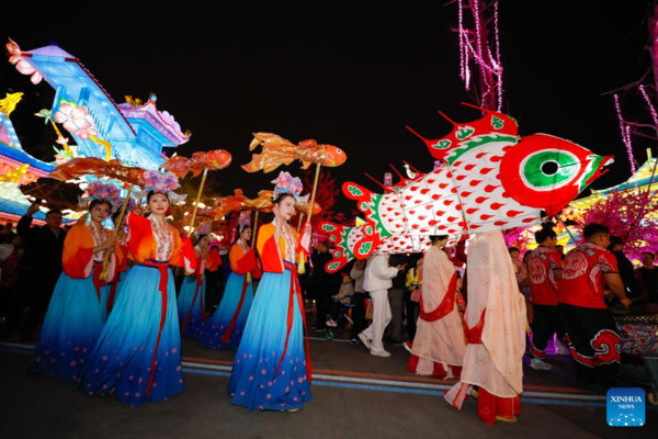 Various Activities Held Across China to Celebrate Lantern Festival