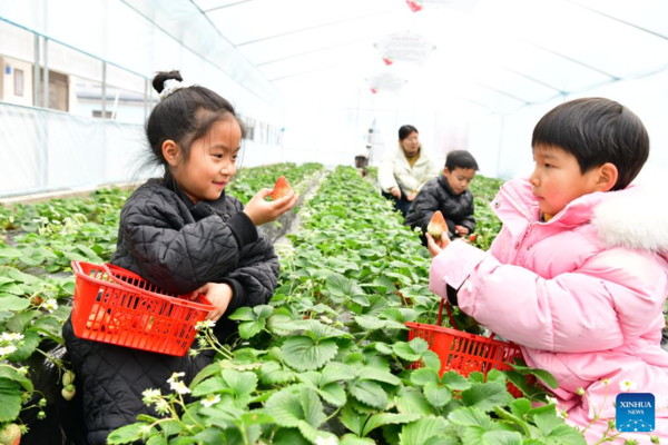 Students Embrace New Semester with Diverse 'First Lesson' Across China