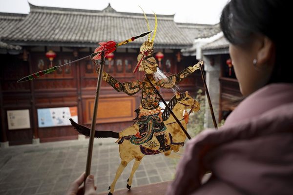 Traditional Shadow Play Art Shines Anew in SW China's Sichuan